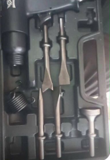 Ảnh khách chụp máy đục khí nén kingman 190mm khi nhận hàng